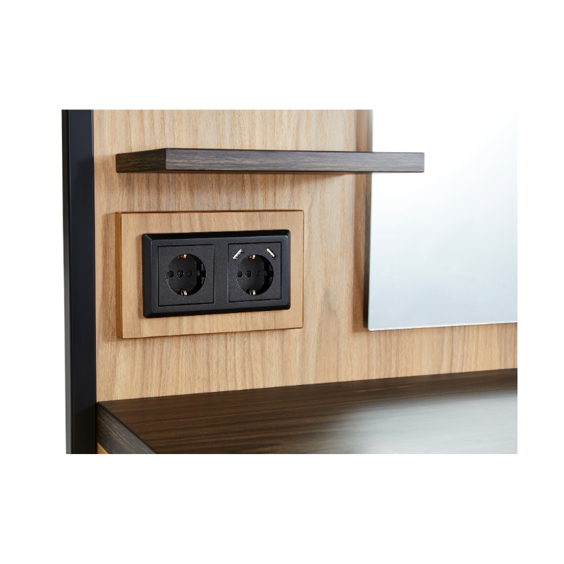 Mirplay Kaptafel LOGAN - Sfeerbeeld 5 Vakkappers