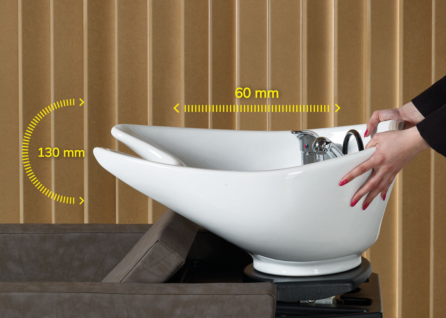 Salon Ambience Wasunit ERGOWASH - Sfeerbeeld 2 Vakkappers