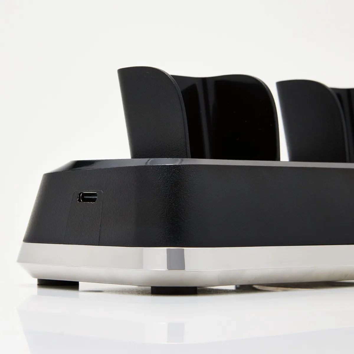 Wahl Power Station Oplaadstation - In Sfeerbeeld 2 - Vakkappers