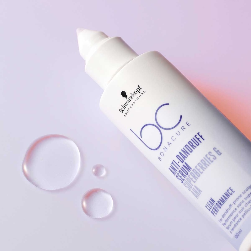 Schwarzkopf Professional BC Bonacure Scalp Care Anti-Dandruff Serum - In Sfeerbeeld 2 - Vakkappers