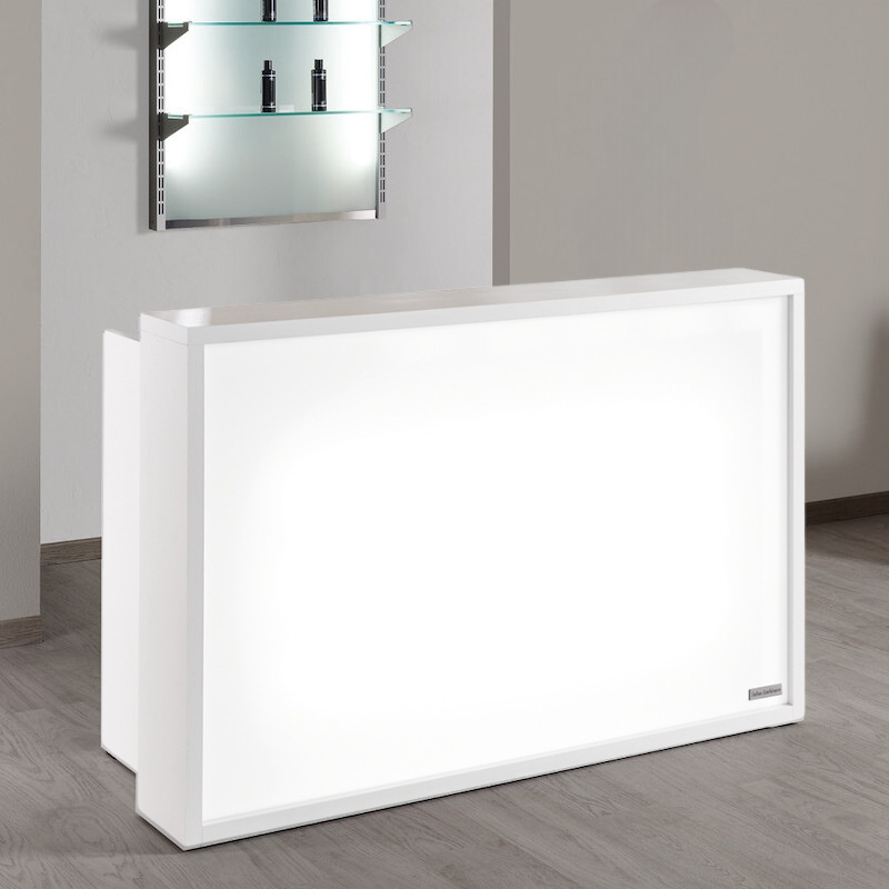 Salon Ambience Balie & Receptiemeubel MILLENNIUM (LED) - Sfeerbeeld Vakkappers