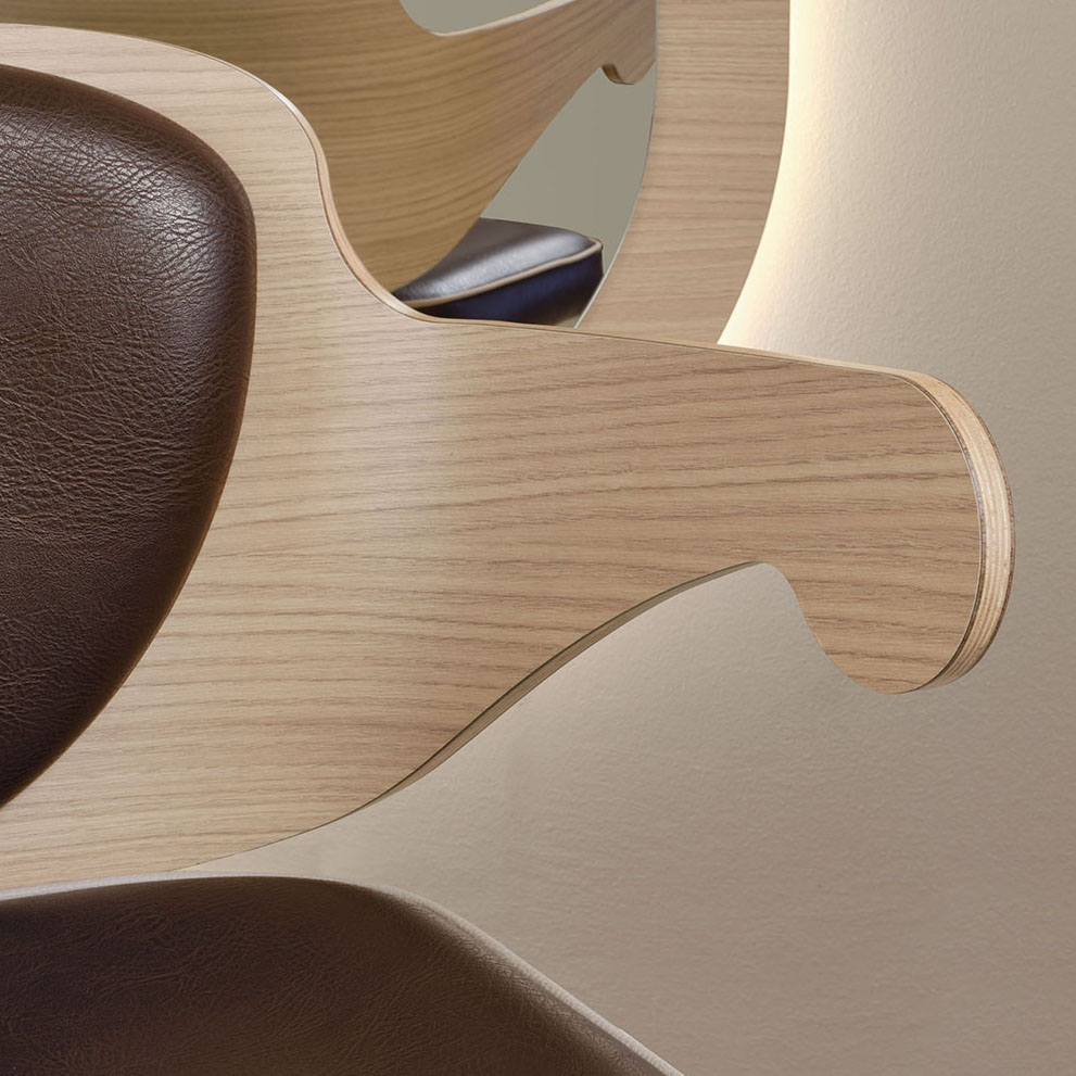 Salon Ambience Kappersstoel EMBRACE - Sfeerbeeld 3 Vakkappers