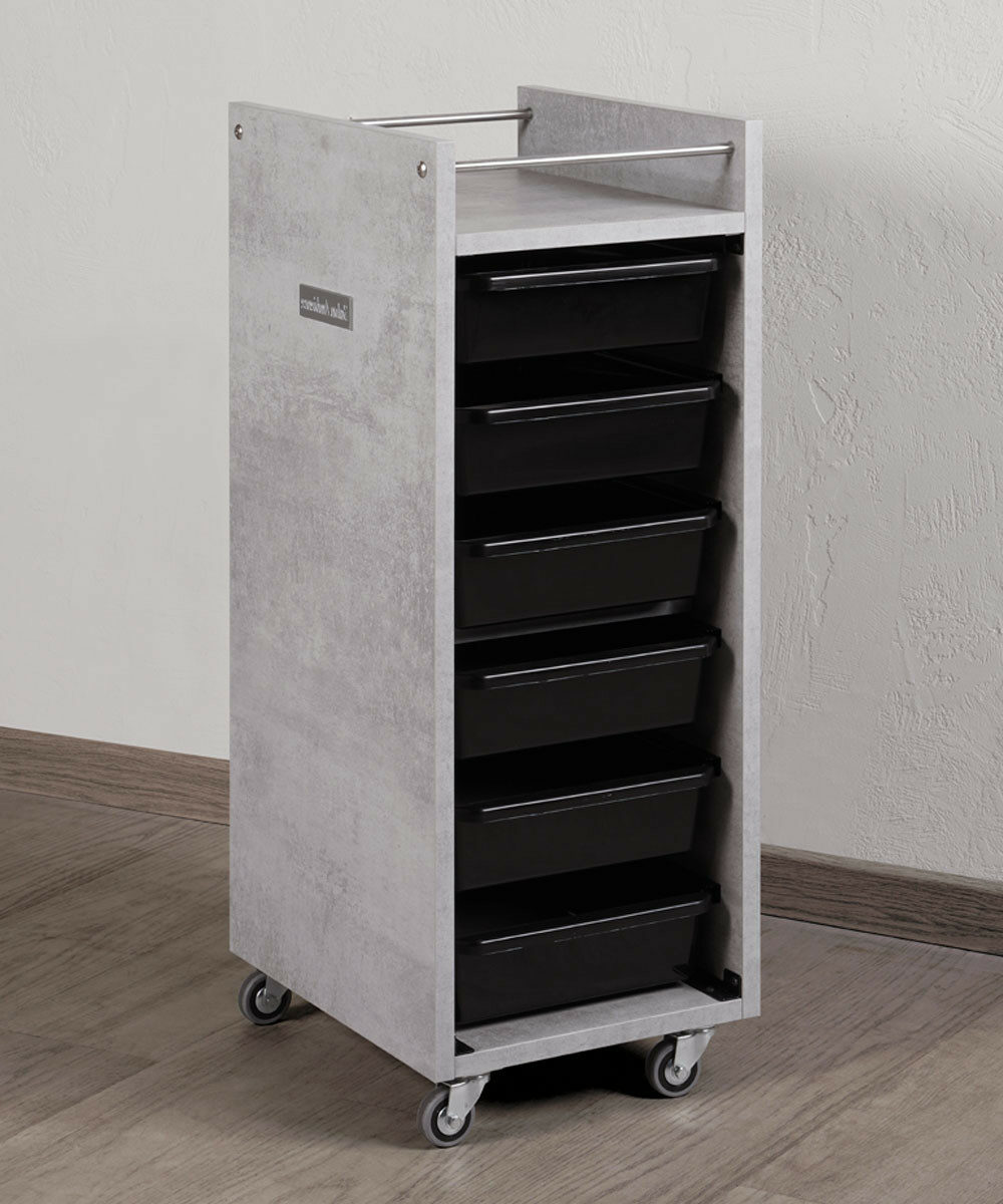 Salon Ambience Werkwagen GLAM Cement Grey - Sfeerbeeld 3 Vakkappers